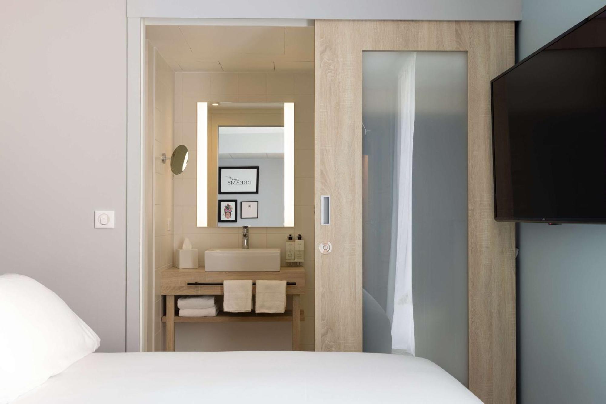 ホテル Hampton By Hilton Tours Centre, France エクステリア 写真
