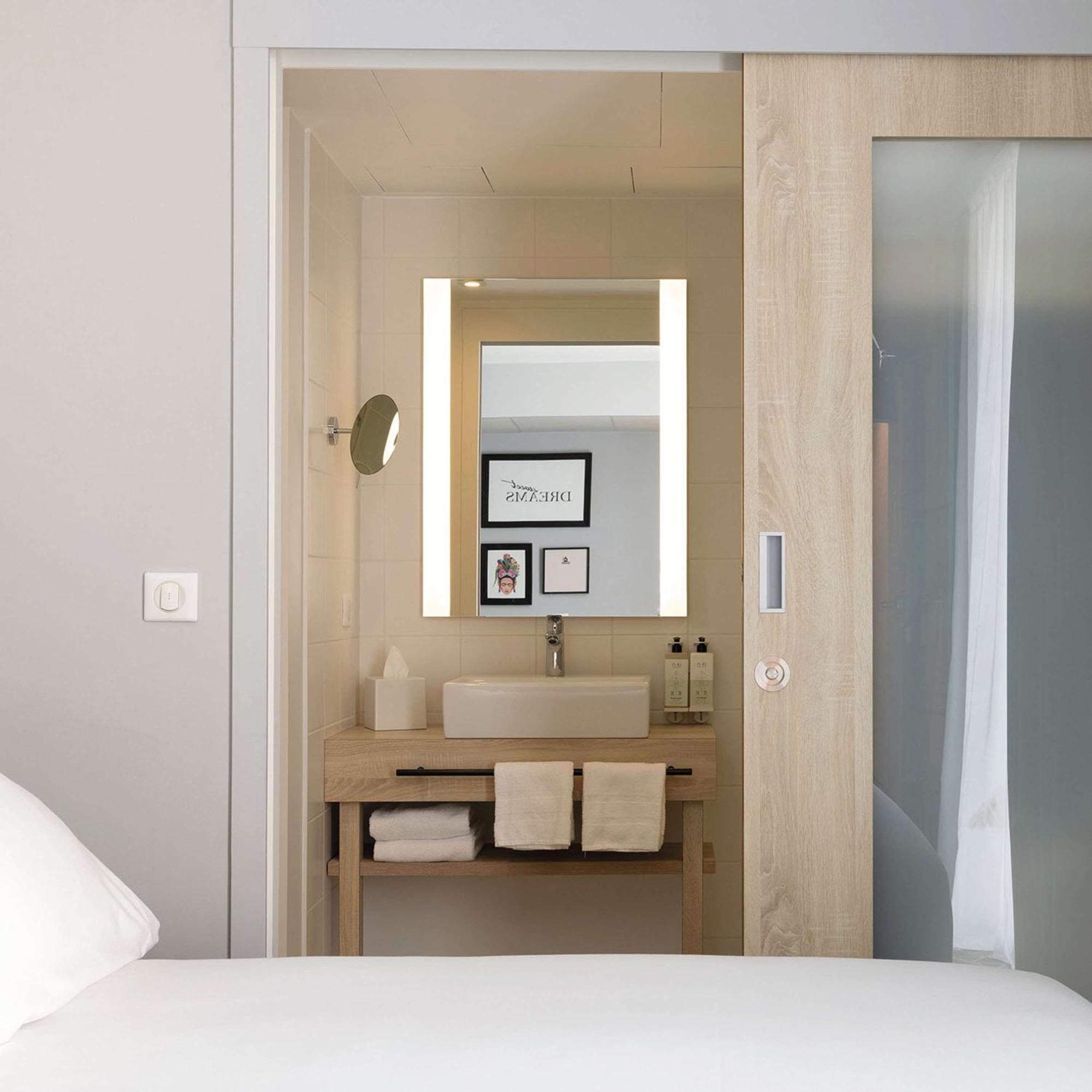 ホテル Hampton By Hilton Tours Centre, France エクステリア 写真